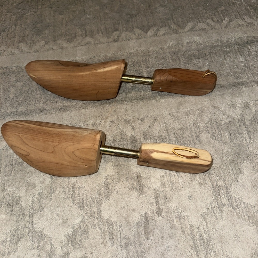 Rochester Shoe Tree Co. XL Split Toe Cedar Shoe Trees Ashland NH Mens Adjustable